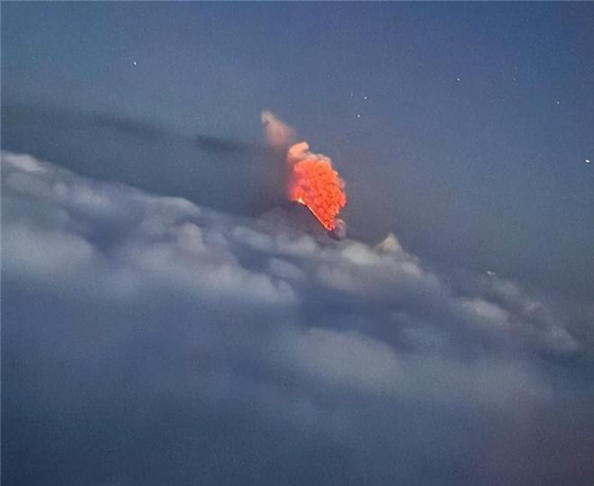 远东87级大地震俄核潜艇基地危险了？日本已遭殃190万人撤离(图12)