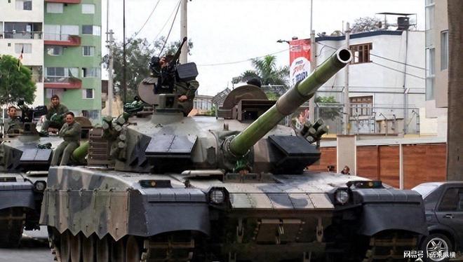 中国曾购12辆坦克后退货现求购无人机中国回应明确(图1)