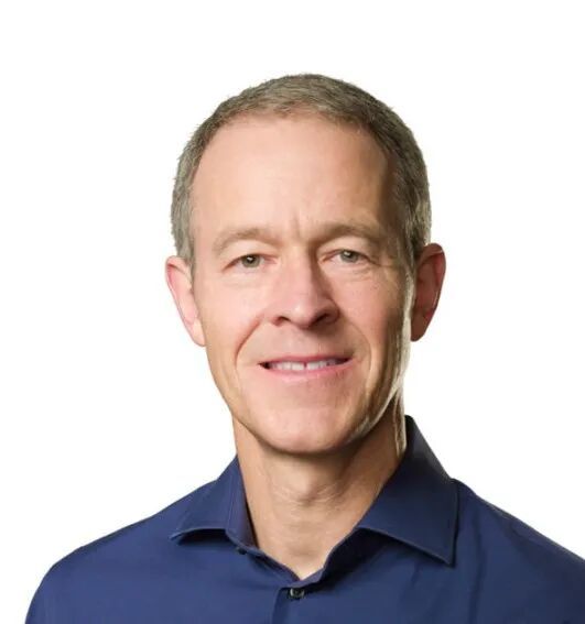 库克告别苹果「九子夺嫡」争夺CEO大战开始了(图13)