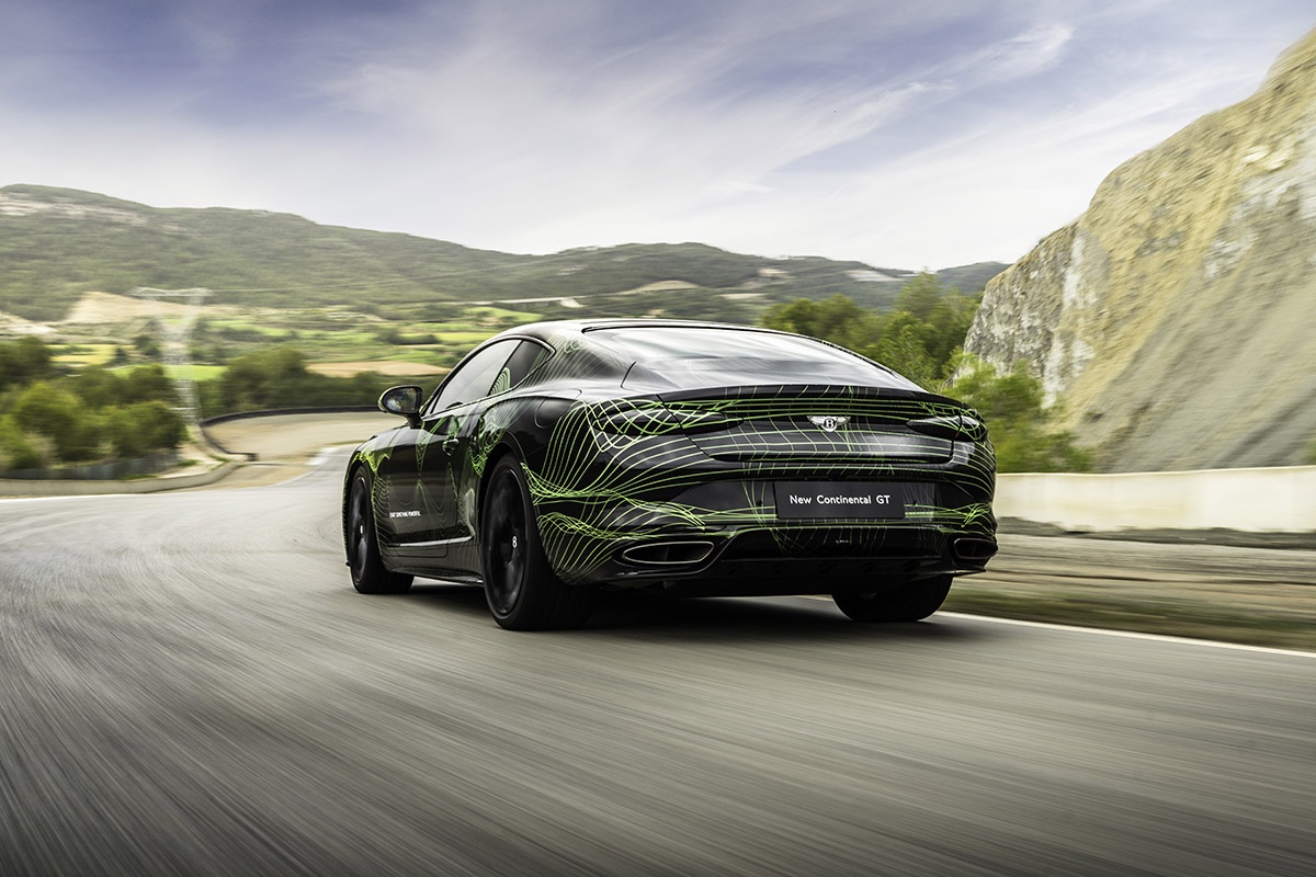 插电混动系统升级 全新宾利欧陆GT极致版将于近期发布(图2)