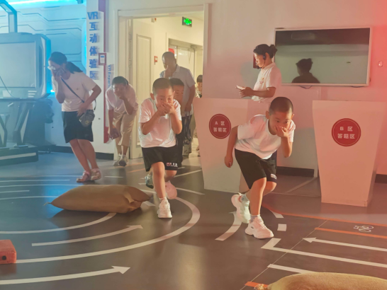 珍爱生命“救”在身边——东华雅苑社区青少年红十字生命安全沉浸式研学活动信息(图3)