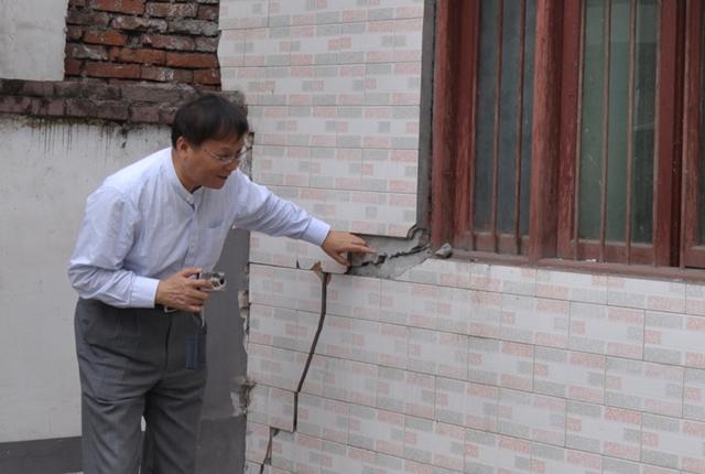 必赢网址上海科技功臣吕西林：建筑安全不达标别让我评审(图2)