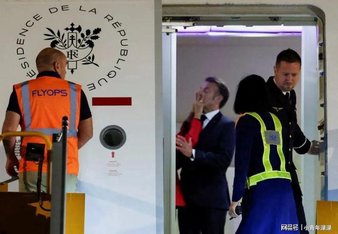 马斯克眼角带着淤青告别白宫! 本人回应！(图5)