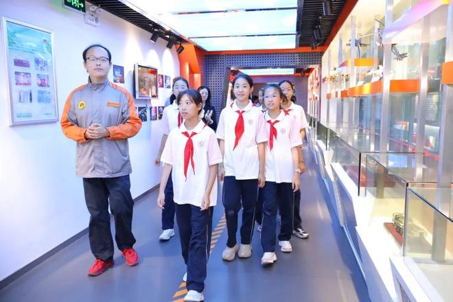 天山初中学子解锁这些“硬核”技能……(图2)